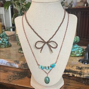 Turquoise and copper Beaded Necklace Set